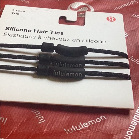 lululemon athletica Accessories - Lululemon silicone hair ties